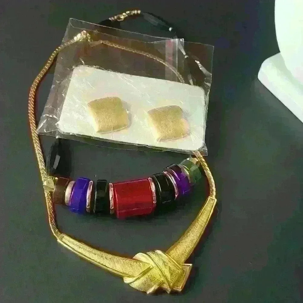 Vintage Jewelry Set Of 3 Gold-Toned/ Beaded Necklaces Earrings